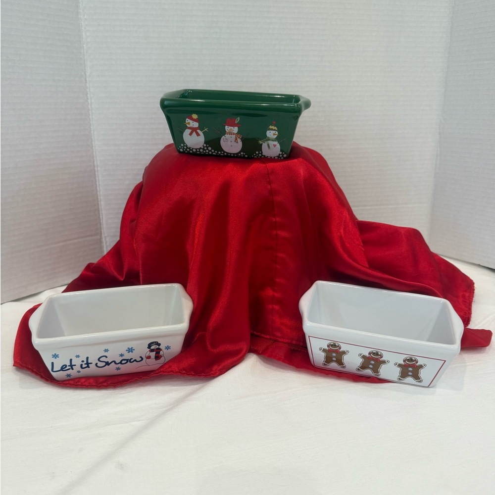 Set of 3 Holiday Mini Loaf Pans — Snowman, Snowflake & Gingerbread - Picture 7 of 9